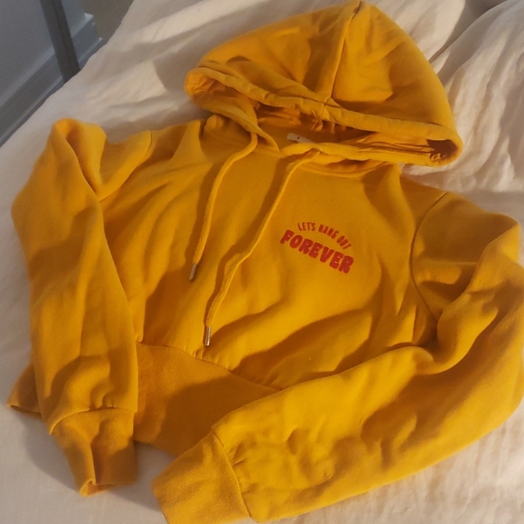 💛 Cozy XS sunset yellow cropped sweatshirt - Picture 2 of 2